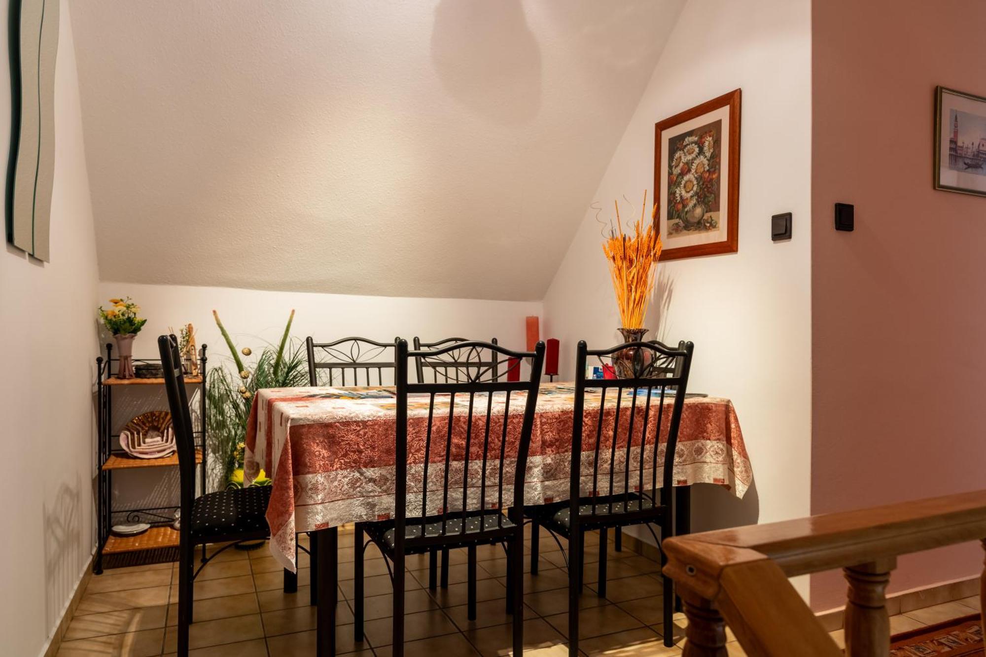 Magdalena Apartmanhaz เคสเท ภายนอก รูปภาพ